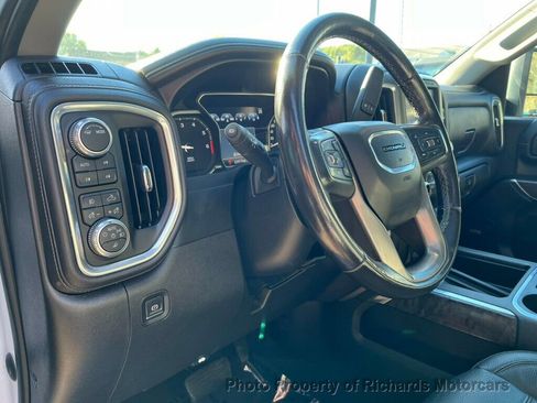 Used 2022 GMC Sierra 2500 Denali image 16