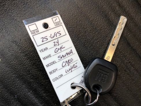 Used 2024 GMC Savana 2500 w/ Driver Convenience Package image 33