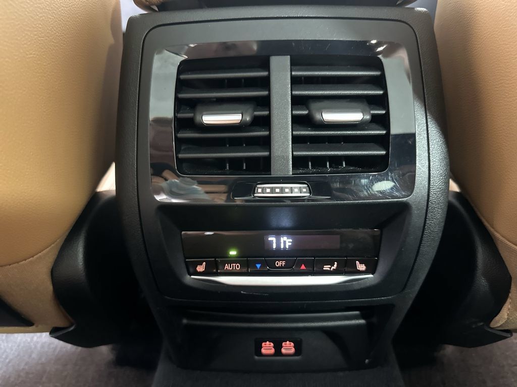 Used 2020 BMW X3 xDrive30i w/ Executive Package AWD/4WD image 25