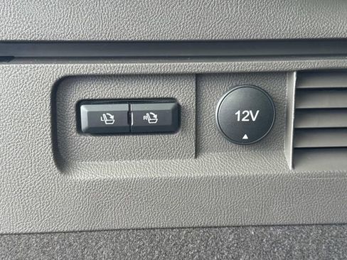 Certified 2023 Lincoln Nautilus AWD w/ Premium Package image 14