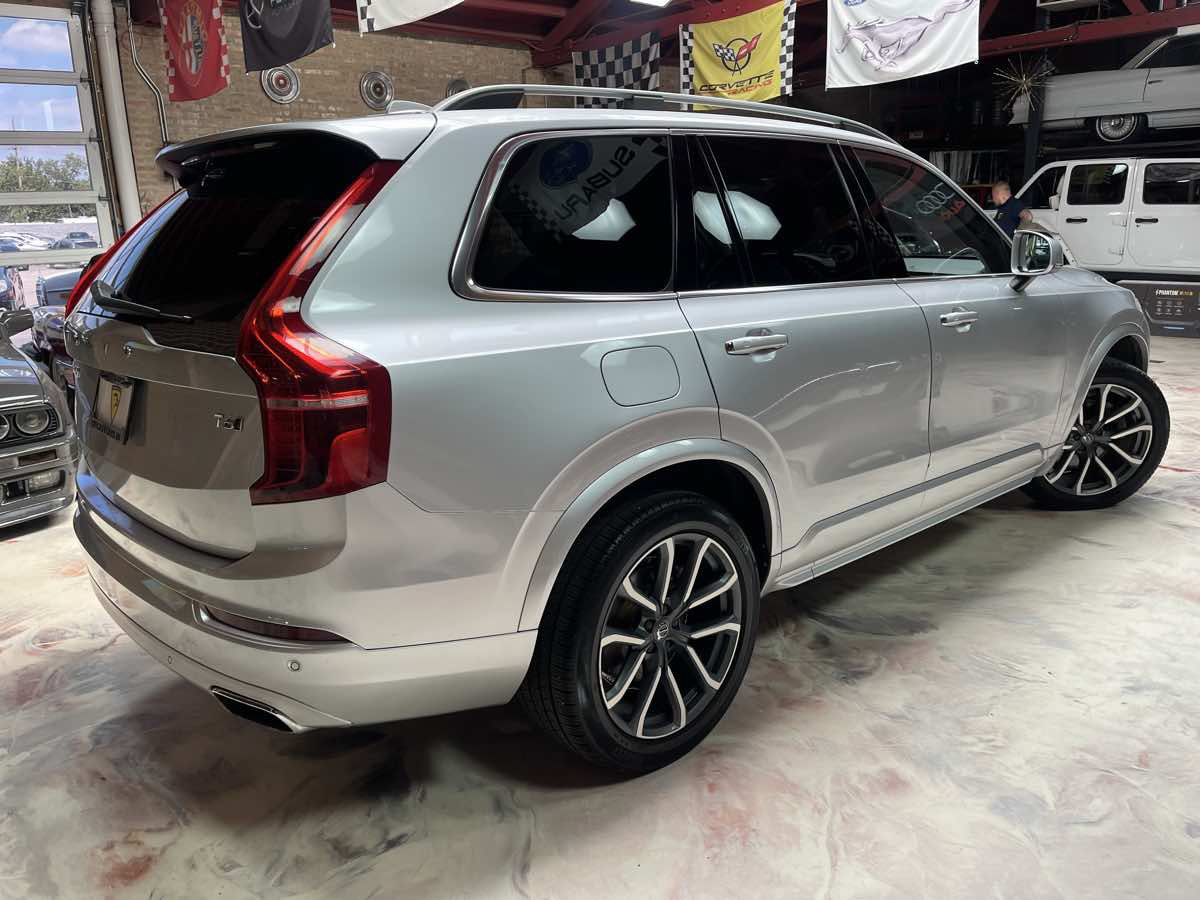 Used 2018 Volvo XC90 T6 Momentum AWD/4WD image 4
