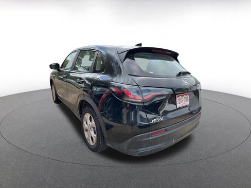 Used 2025 Honda HR-V LX image 4