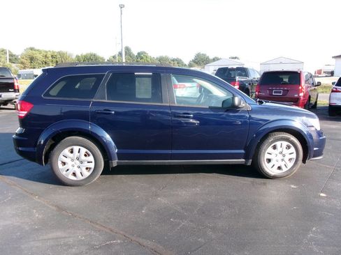 Used 2019 Dodge Journey SE image 5