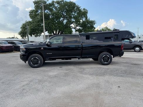 New 2026 RAM 3500 Laramie w/ Towing Technology Group AWD/4WD image 3