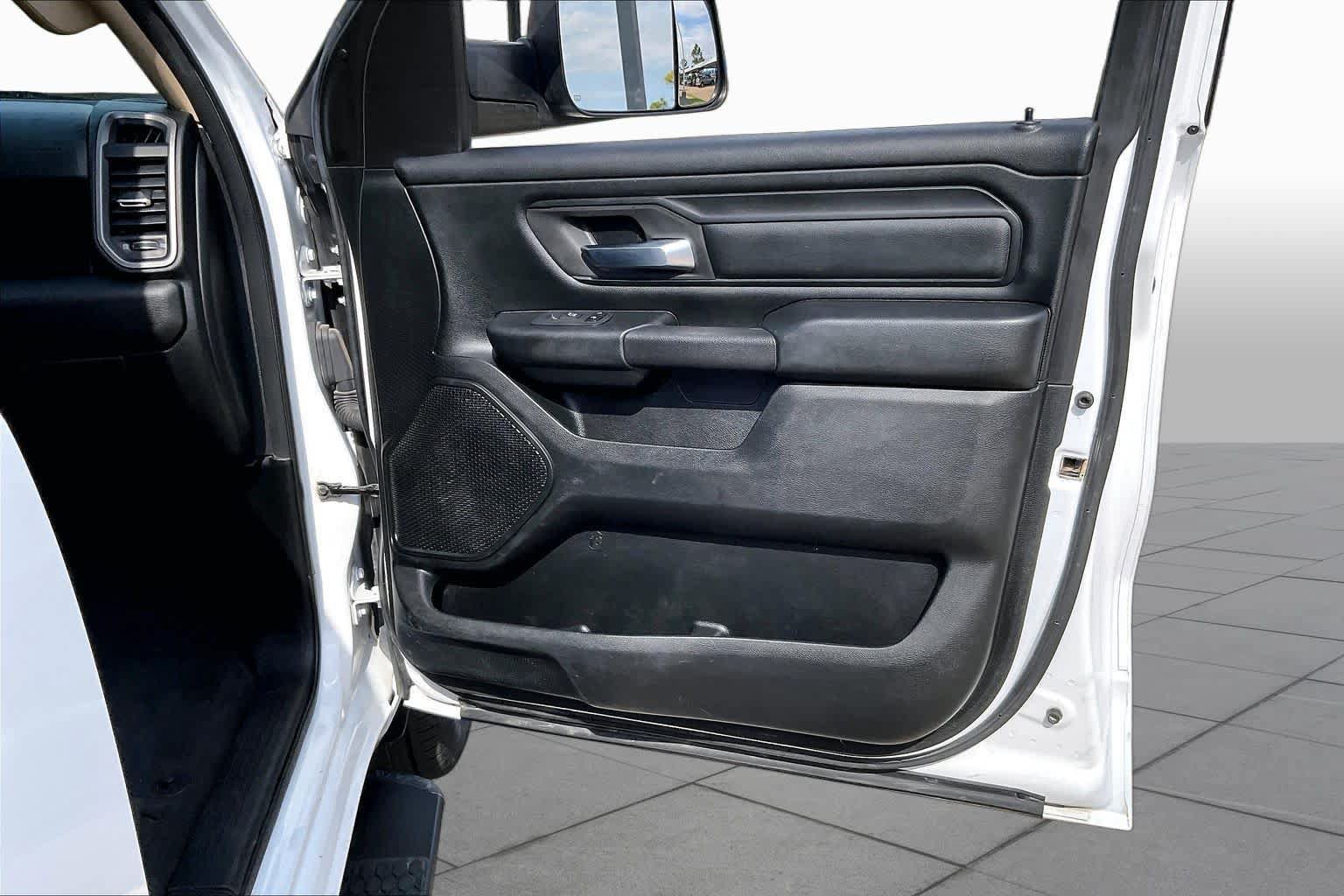 Used 2020 RAM 1500 Tradesman AWD/4WD image 22