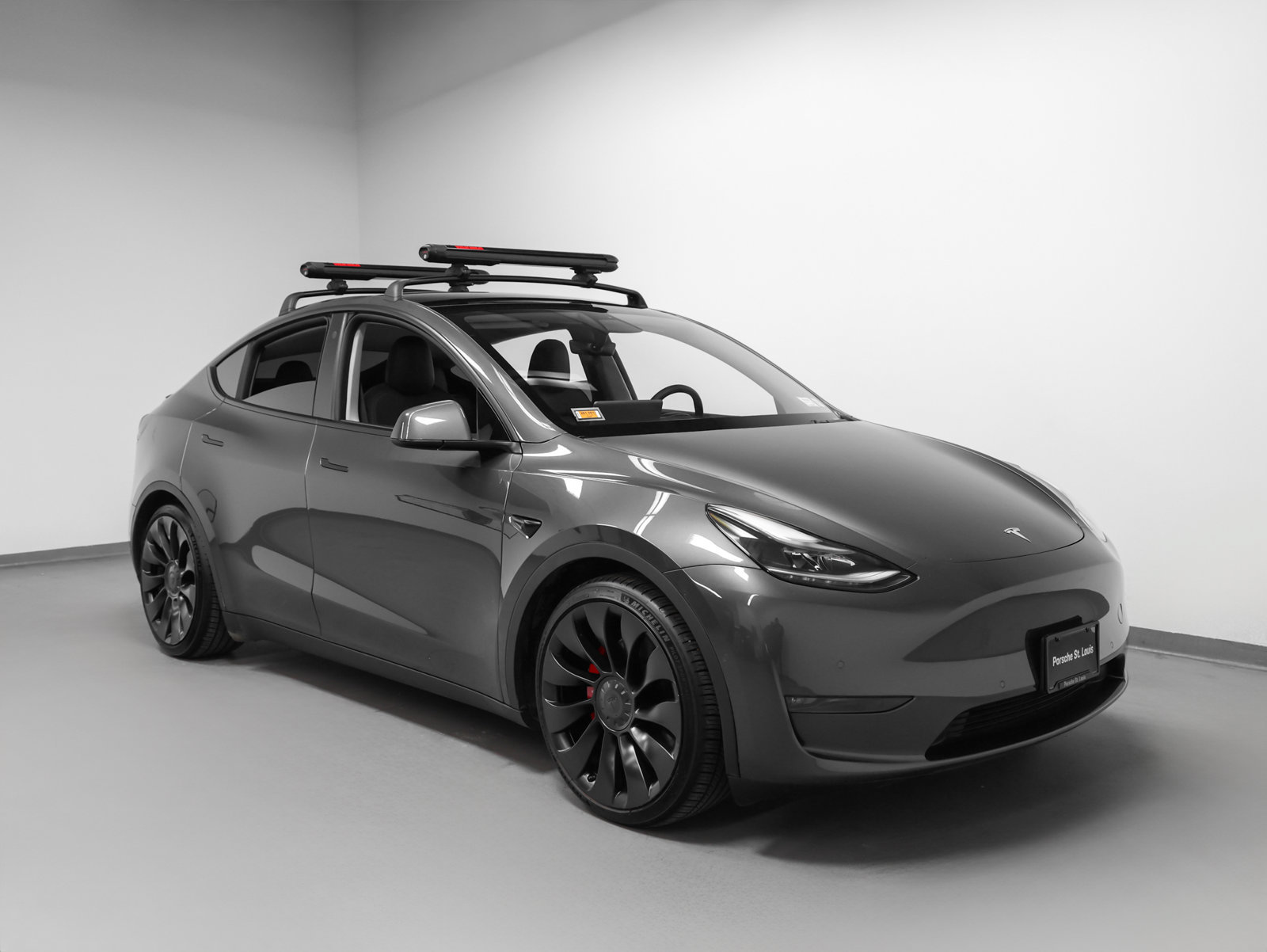 Used 2022 Tesla Model Y Performance AWD/4WD image 10