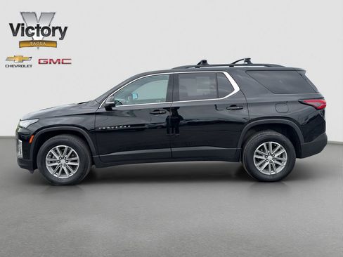 Used 2023 Chevrolet Traverse LT FWD image 3
