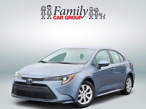 Used 2024 Toyota Corolla LE image 1