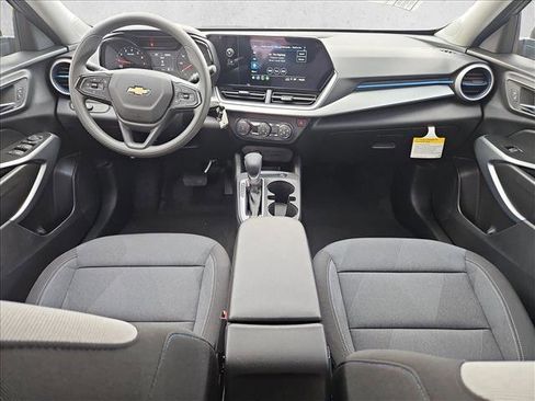 New 2026 Chevrolet Trax LS image 14