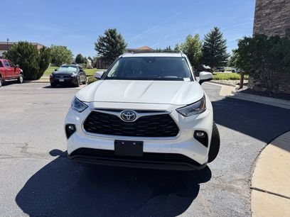 Used 2021 Toyota Highlander Limited