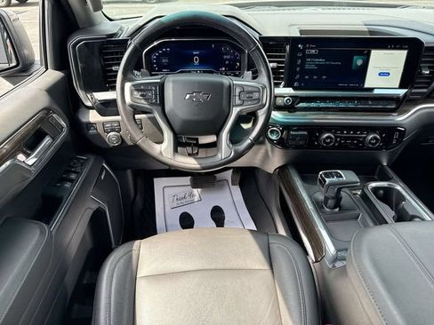 Used 2023 Chevrolet Silverado 1500 RST AWD/4WD image 14