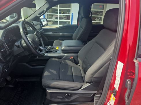 Certified 2022 Ford F150 XLT w/ Equipment Group 302A High image 16