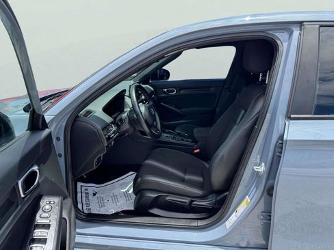 Used 2024 Honda Civic Sport image 17