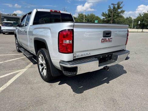 Used 2015 GMC Sierra 1500 SLT w/ SLT Preferred Package AWD/4WD image 4