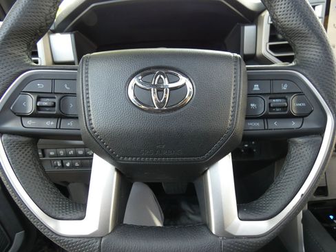 Used 2025 Toyota Tundra Limited image 68