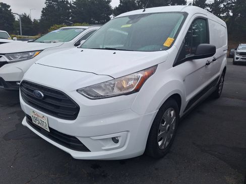 Used 2019 Ford Transit Connect XLT FWD image 3