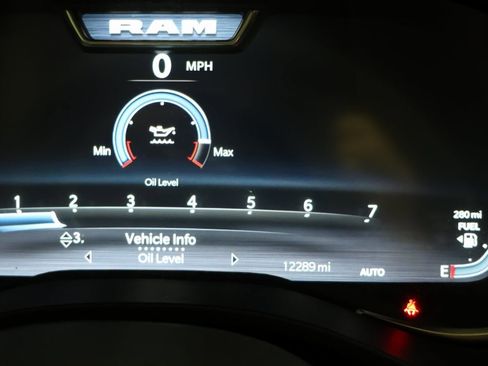 Used 2025 RAM 1500 Big Horn image 12