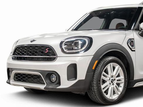 Used 2023 MINI Cooper Countryman S w/ Signature Upholstery Package image 14