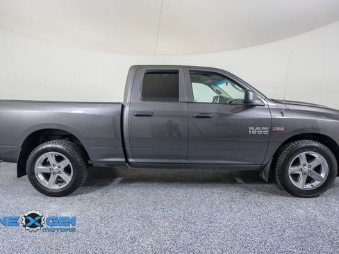 Used 2018 RAM 1500 Express w/ Express Value Package AWD/4WD image 8