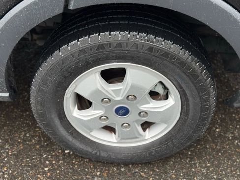 Used 2017 Ford Transit 250 148 Low Roof image 28