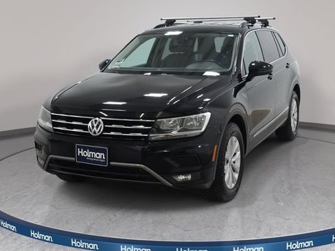Used 2018 Volkswagen Tiguan SEL FWD image 1