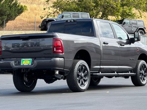 New 2025 RAM 2500 Big Horn image 4
