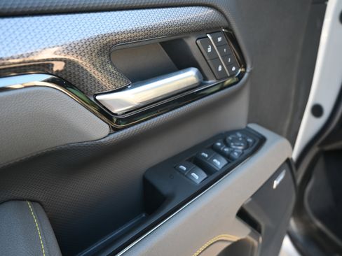 Used 2026 Chevrolet Silverado 2500 ZR2 image 17