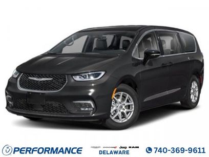 New 2026 Chrysler Pacifica Select