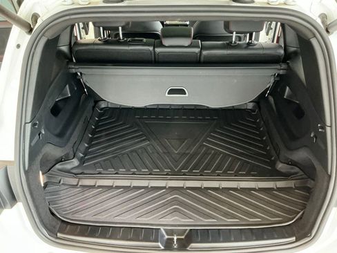 Used 2023 Mercedes-Benz GLB 35 AMG 4MATIC image 21