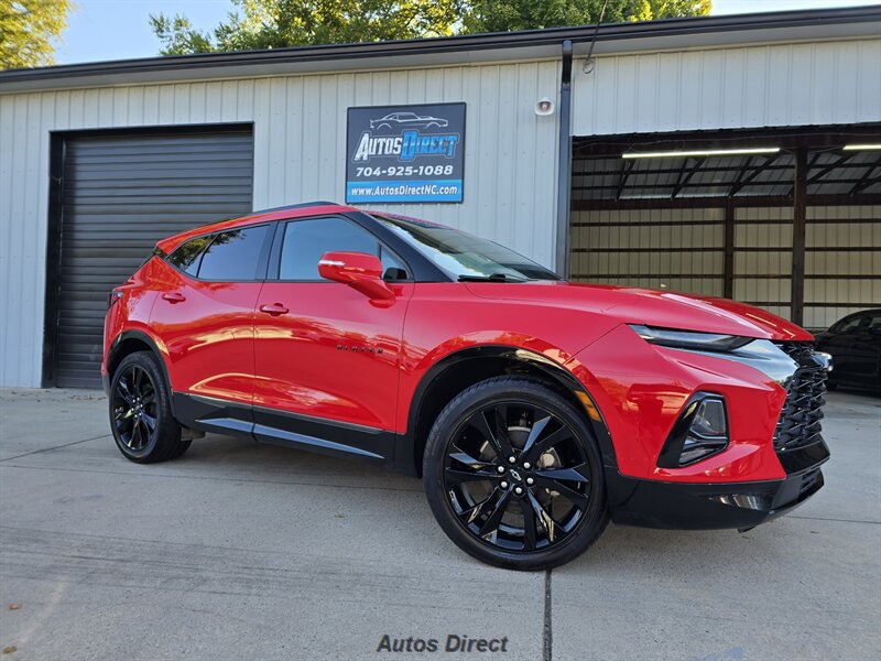 Used 2019 Chevrolet Blazer RS w/ Sun and Wheels Package FWD image 1