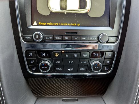 Used 2016 Bentley Continental GT image 24