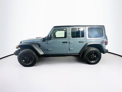 Used 2025 Jeep Wrangler Willys image 4