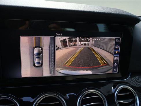 Used 2019 Mercedes-Benz E 300 image 24