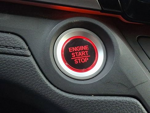 Used 2023 Honda Odyssey Sport image 23