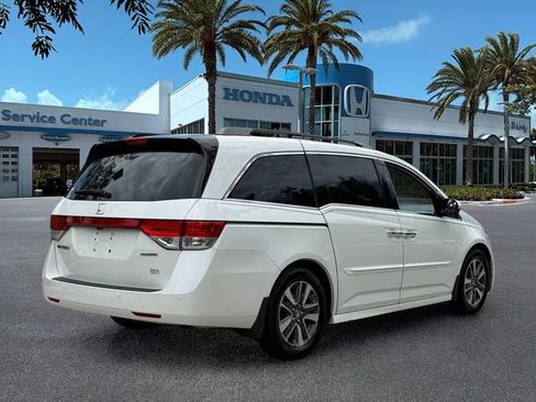 Used 2015 Honda Odyssey Touring image 8
