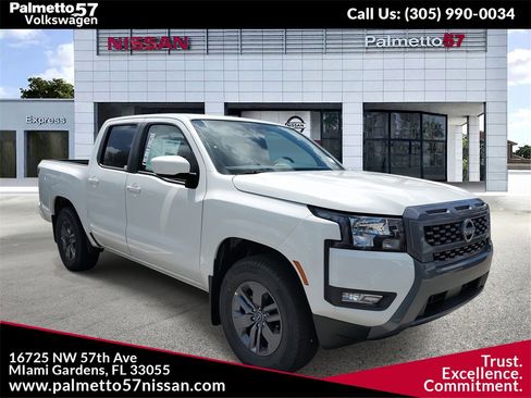 New 2025 Nissan Frontier SV w/ SV Convenience Package image 1