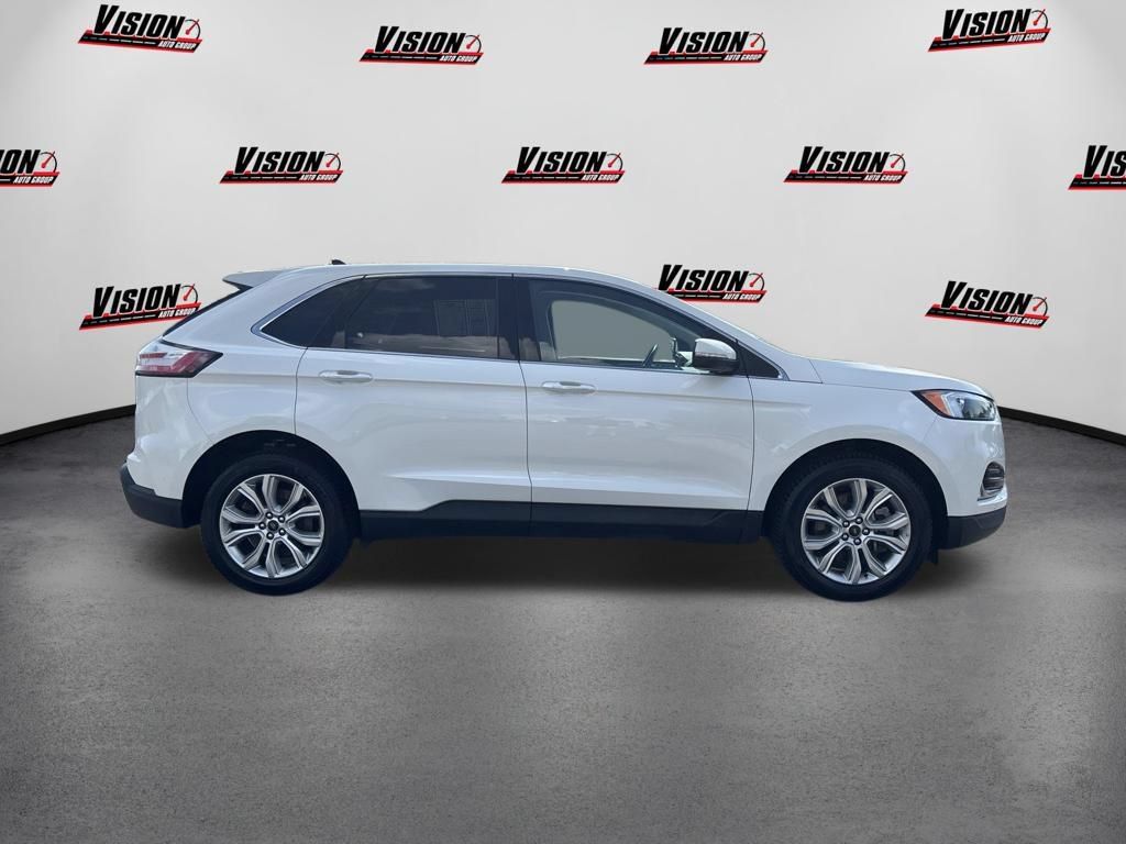 Used 2023 Ford Edge Titanium AWD/4WD image 4