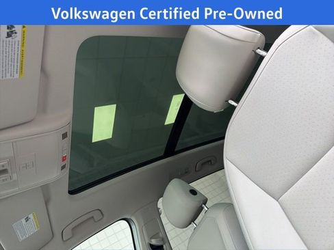 Certified 2021 Volkswagen Tiguan SEL image 20