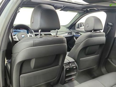 Used 2023 BMW 530i w/ M Sport Package RWD image 31