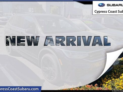 Used 2023 Volkswagen Tiguan SE R-Line FWD image 1