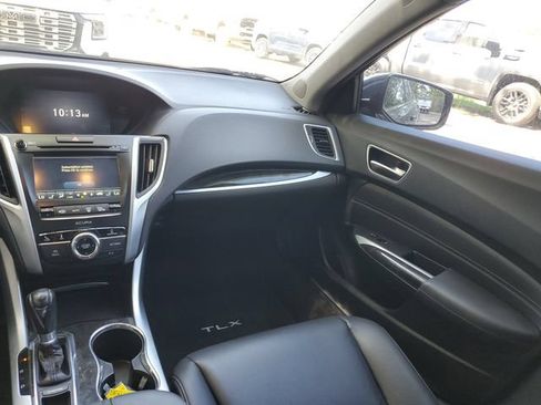 Used 2019 Acura TLX FWD image 14