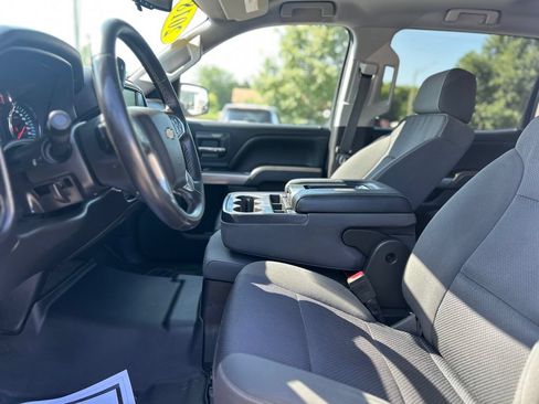 Used 2018 Chevrolet Silverado 1500 LT w/ All Star Edition AWD/4WD image 28