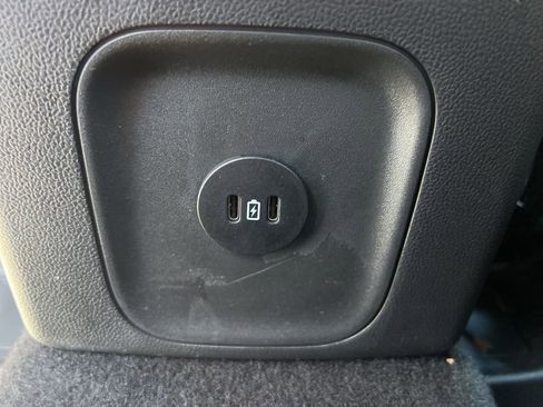 Used 2025 Ford Escape ST-Line w/ Tech Pack #1 image 19