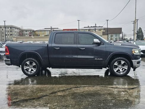 Used 2021 RAM 1500 Laramie image 9
