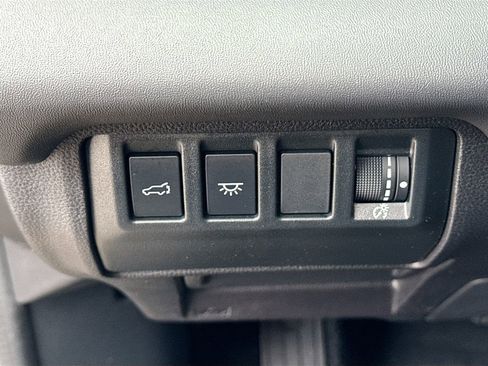 Certified 2024 Subaru Ascent Limited image 6