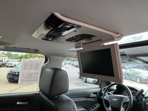 Used 2017 Chevrolet Tahoe LT AWD/4WD image 20