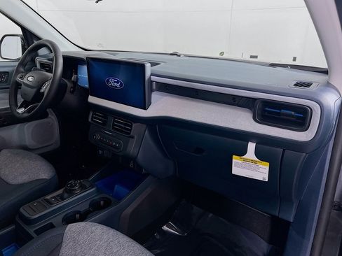 New 2026 Ford Maverick XLT image 28