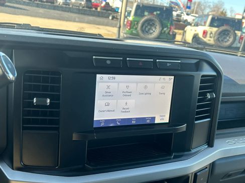 Used 2024 Ford F350 XL w/ XL Chrome Package image 33