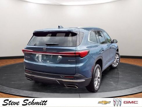Certified 2025 Buick Enclave Preferred FWD image 25