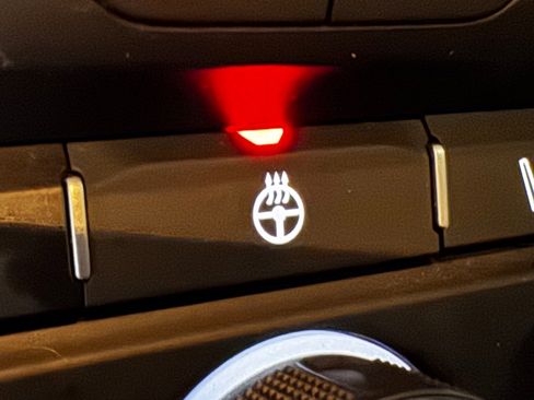 Used 2019 RAM 2500 Big Horn w/ Towing Technology Group image 34